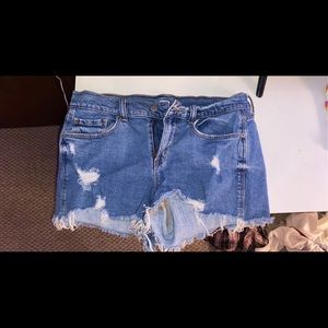 Old Navy Size 6 shorts